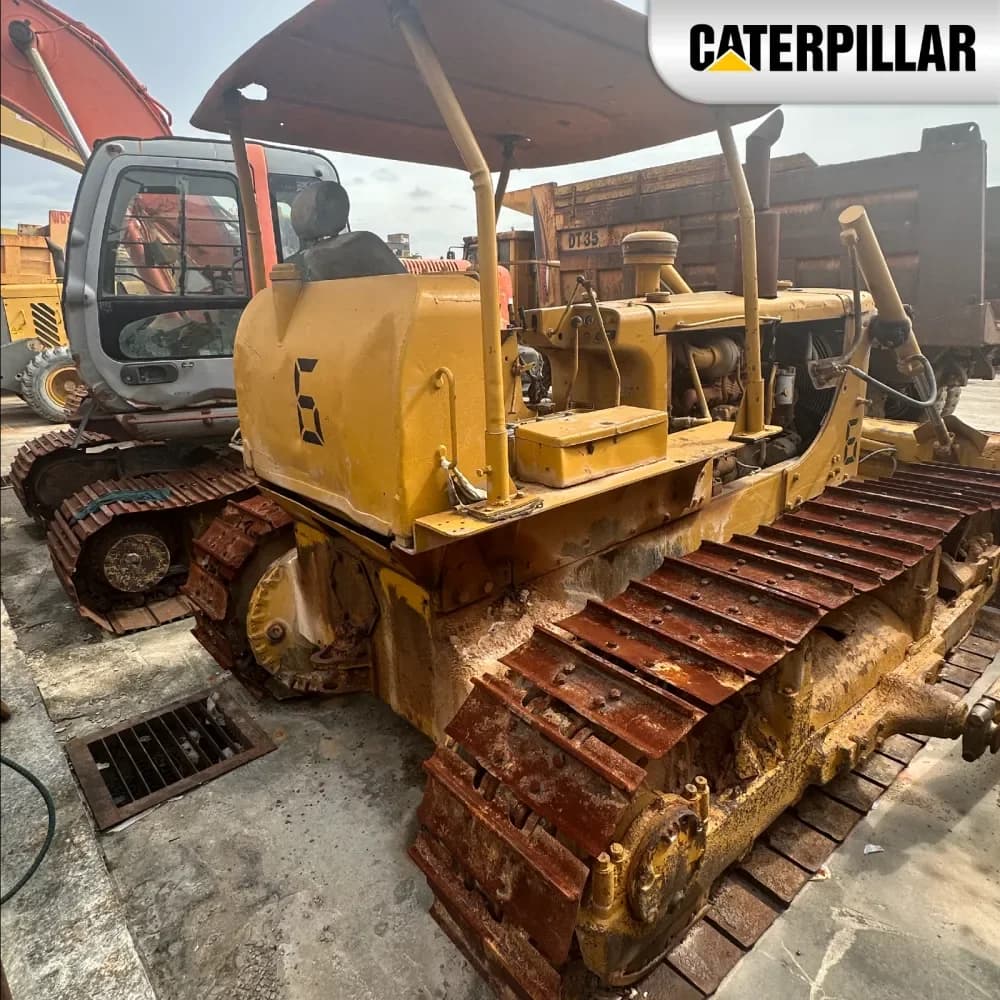 Caterpillar D6D 12