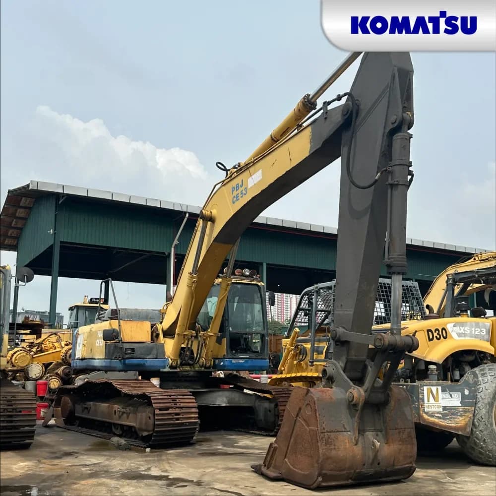 Hitachi EX225USR 8