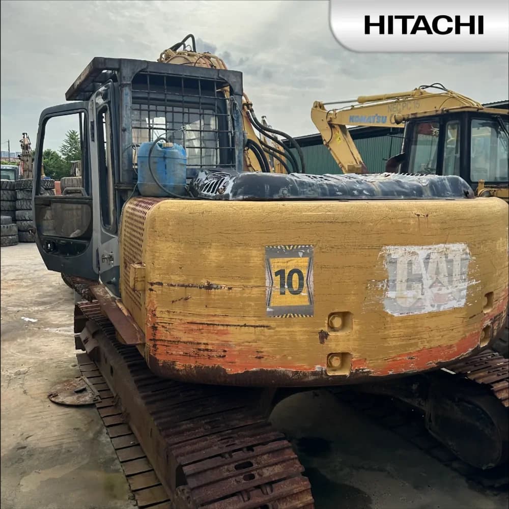 Hitachi EX225USR 6