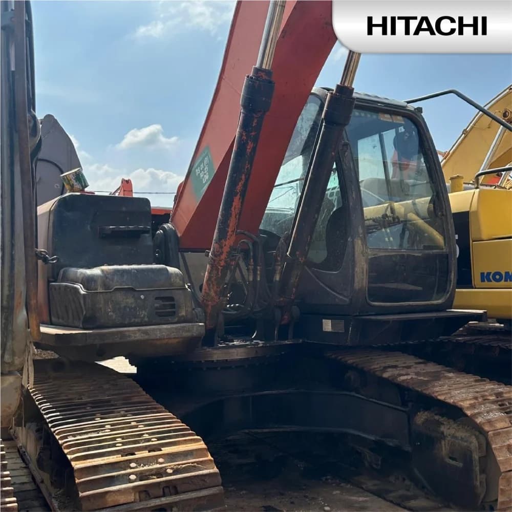 Hitachi Zaxis350LCH 32