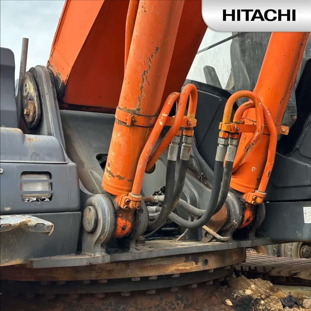 Hitachi Zaxis350LCH 5