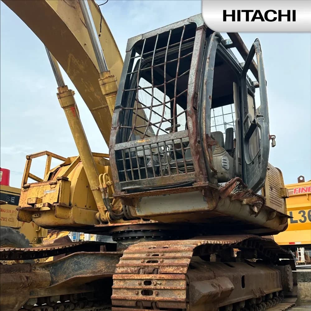 Hitachi Zx200-5G 22