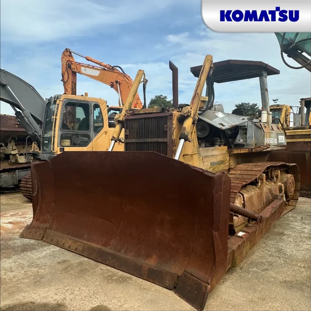 Komatsu D37PX 13