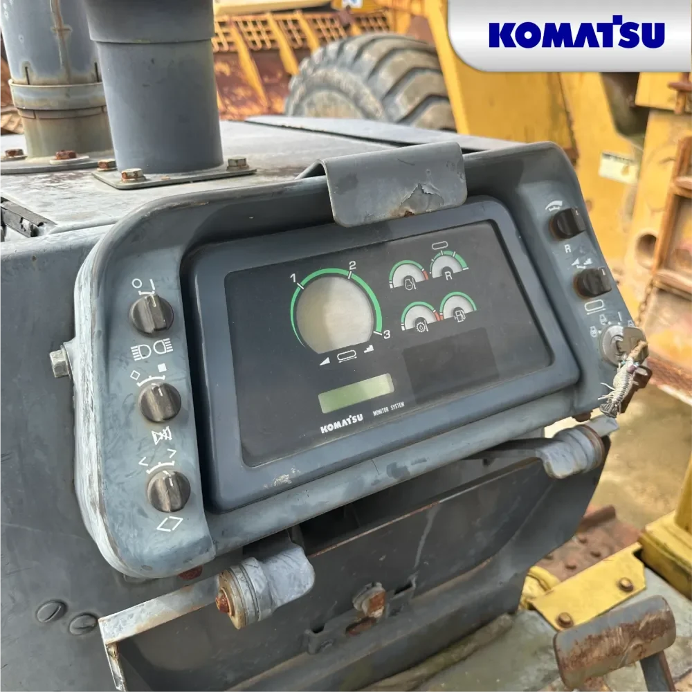 Komatsu D37PX 3