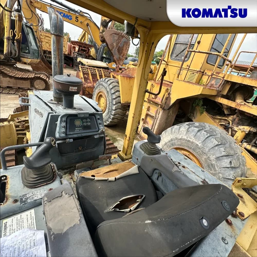 Komatsu D37PX 5