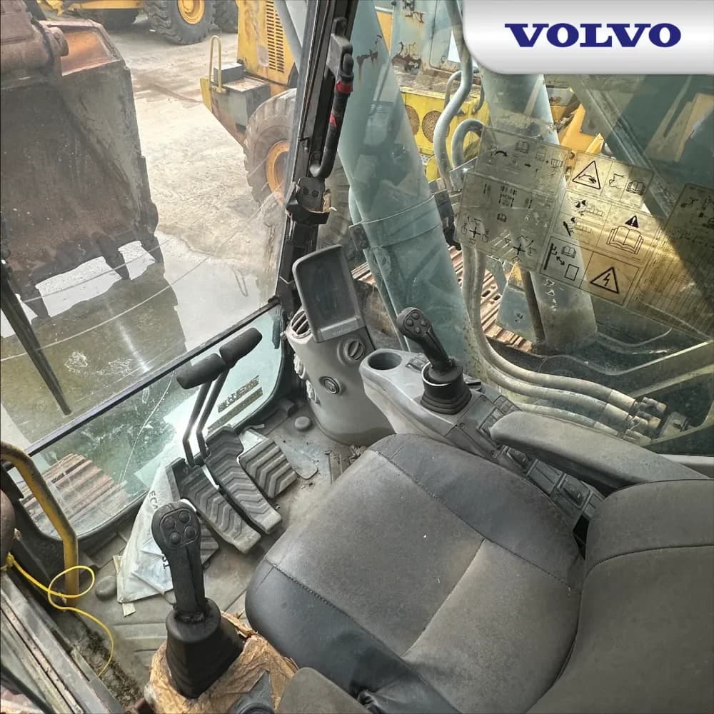 Volvo EC480DL 4