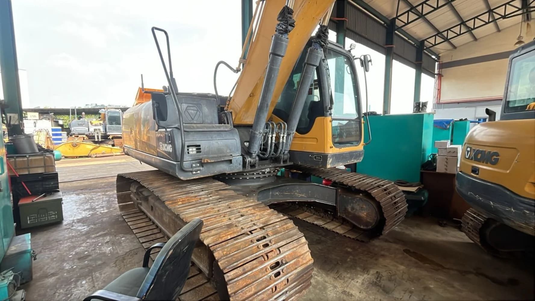XCMG XE215C